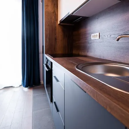 Apartament Modern And