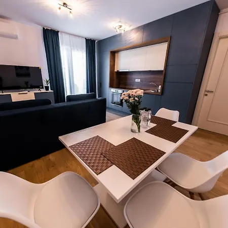 Apartament Modern And