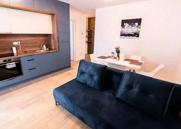 Modern And * Temesvár