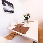 Appartement Modern And Timişoara