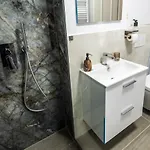Modern And * Timişoara